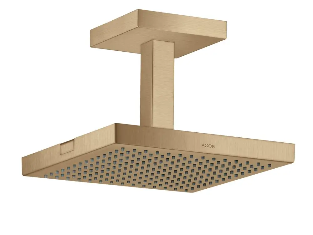 Deckenmontierte Kopfbrause mit quadratischer Fläche und gleichmäßigen Düsen. Hersteller: AXOR. Oberfläche in gebürstetem Bronze.